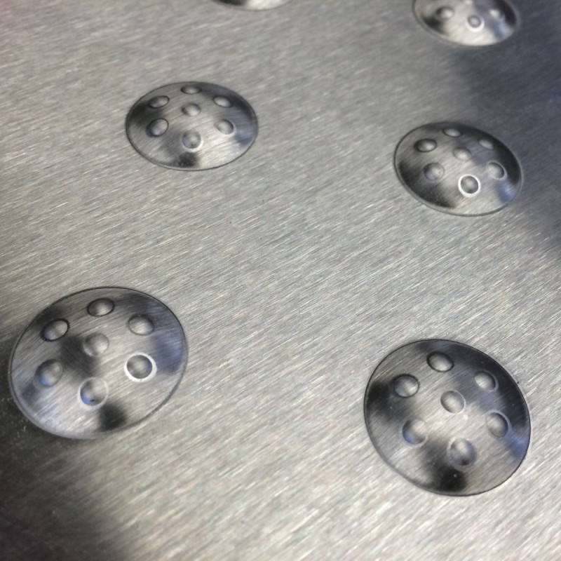dalle podotactile avec picots dalle podotactile avec picots